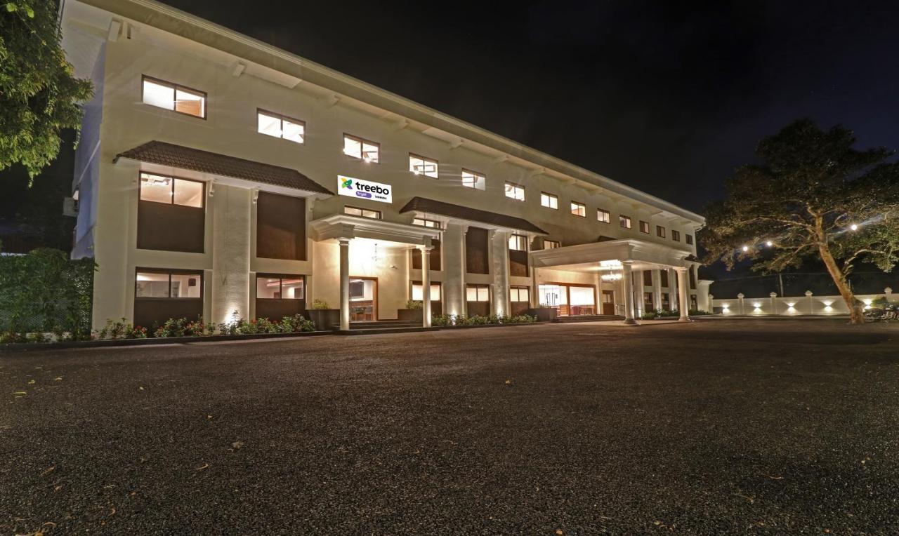 Hotel Treebo Premium Vahada 7 Minutes Drive From Ambalapuzha Sree Krishna Swamy Temple Alappuzha Esterno foto